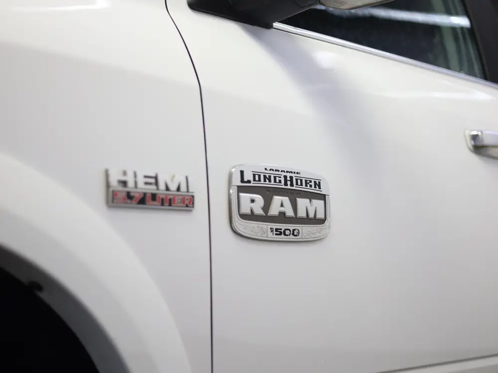 Dodge Ram 1500 5.7 V8 4x4 Crew Cab Longhorn uit 2019, foto 17