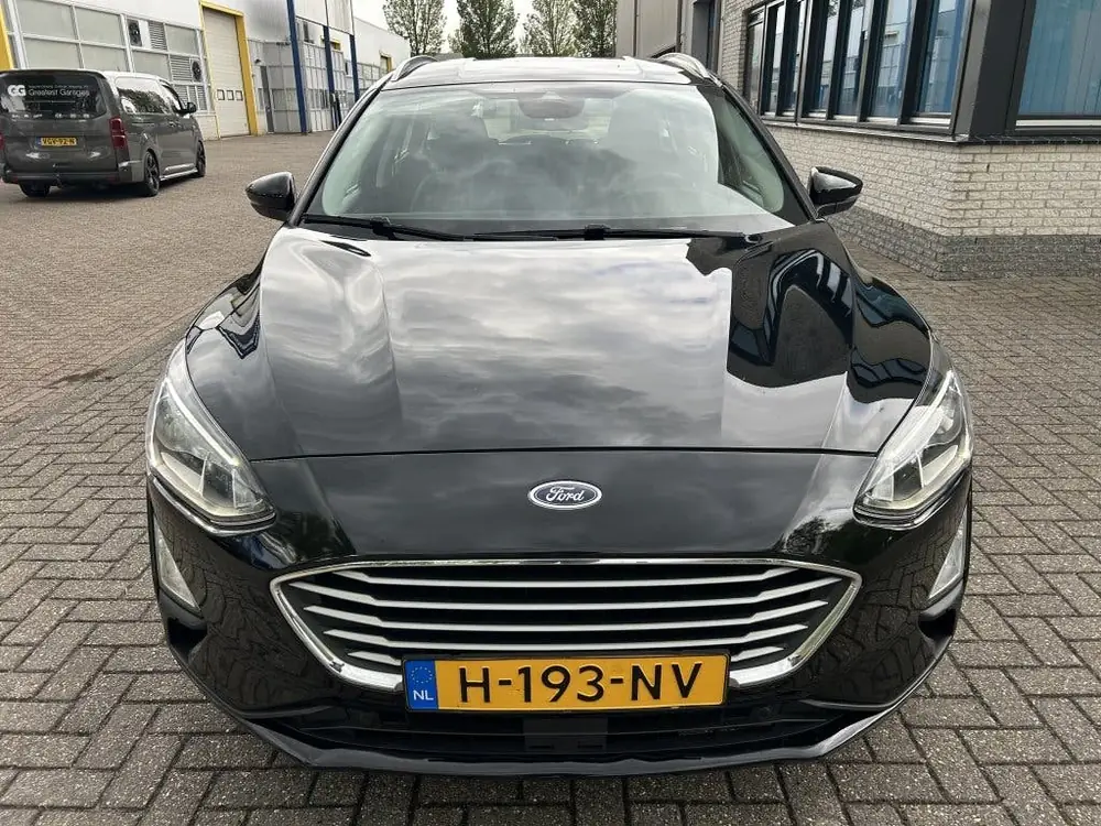 Ford Focus Wagon 1.0 EcoB Ed. bns CARPLAY NAVI PDC CRUISE NA uit 2020, foto 2