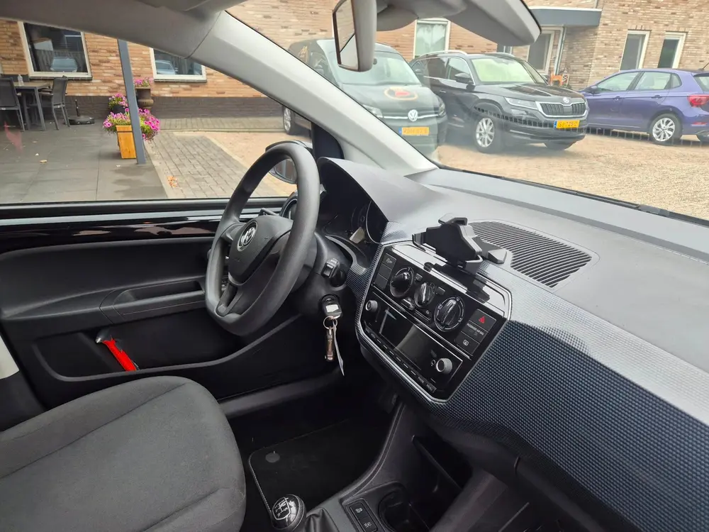 Volkswagen Up! 1.0 BMT move up! uit 2019, foto 15
