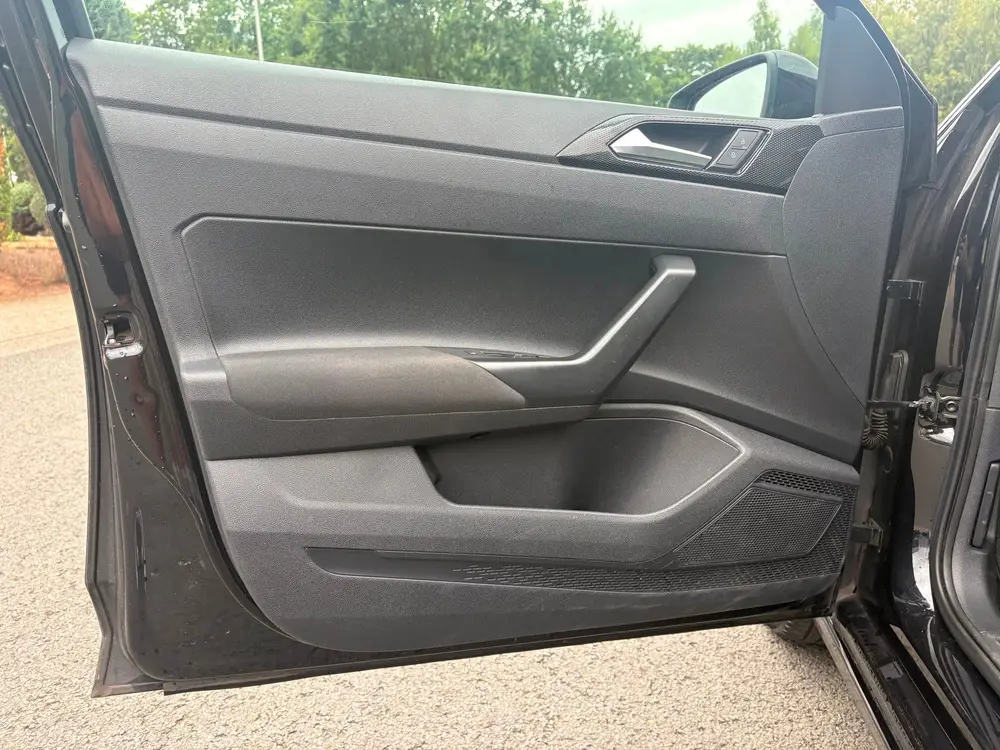 Volkswagen Polo 1.0 TSI Life LED/ACC/CARPLAY/RIJKLAAR/NAP uit 2021, foto 19