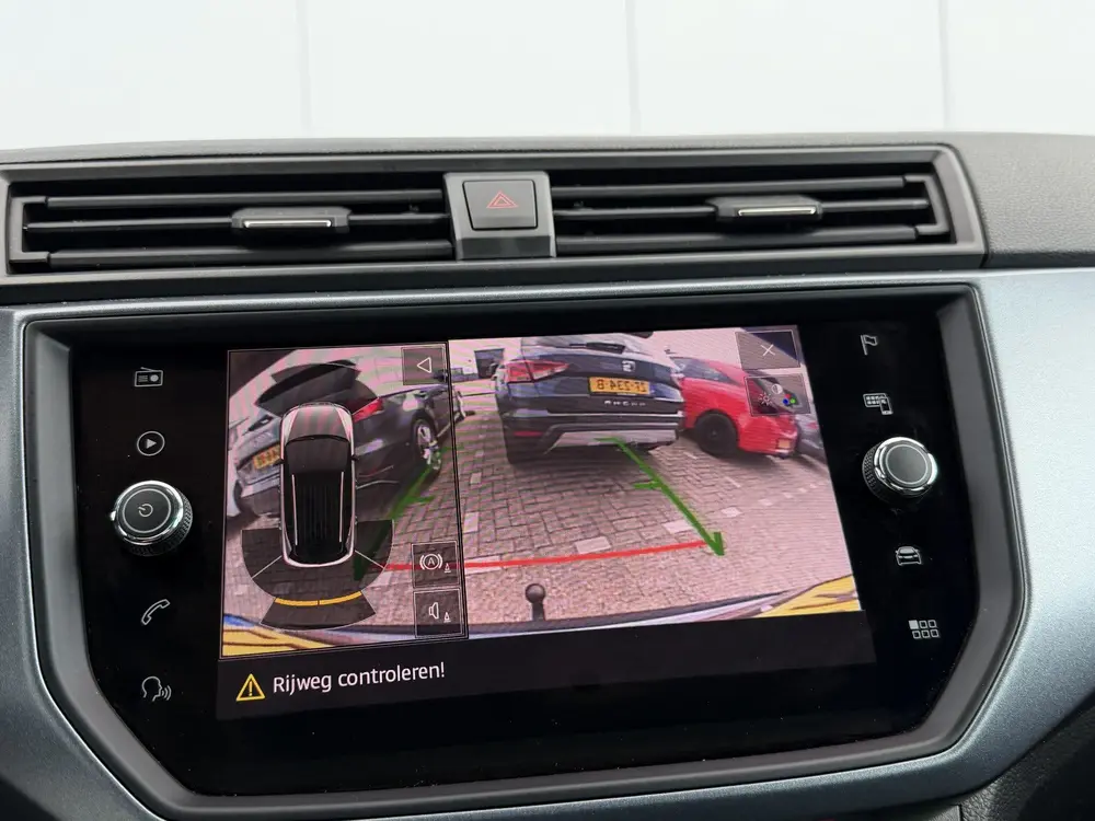 SEAT Arona 1.0 TSI Style Business Intense Automaat Carplay/T uit 2019, foto 10