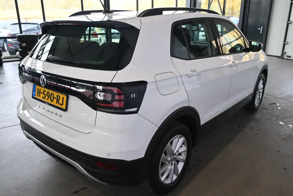 Volkswagen T-Cross 1.0 TSI Life Clima Cruise Control Navigat uit 2020, foto 12