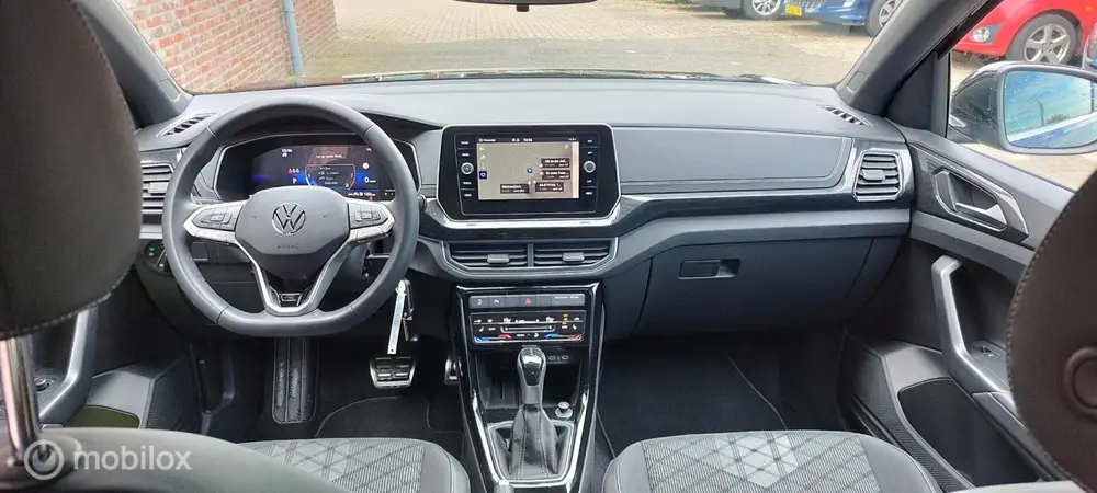 Volkswagen T-Cross 1.5 TSI R-Line Edition IQ light afn trekh uit 2025, foto 4