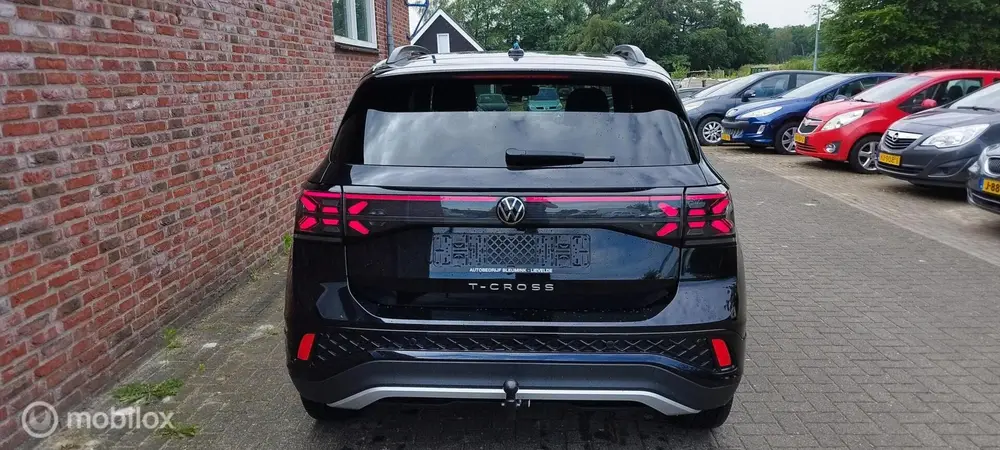 Volkswagen T-Cross 1.5 TSI R-Line Edition IQ light afn trekh uit 2025, foto 9