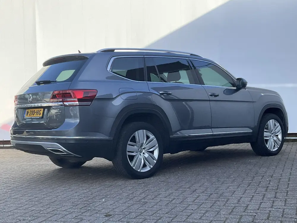 Volkswagen TERAMONT 7-Peroons 3.6 VR6 277pk 7-Pers Pano Memo uit 2019, foto 14