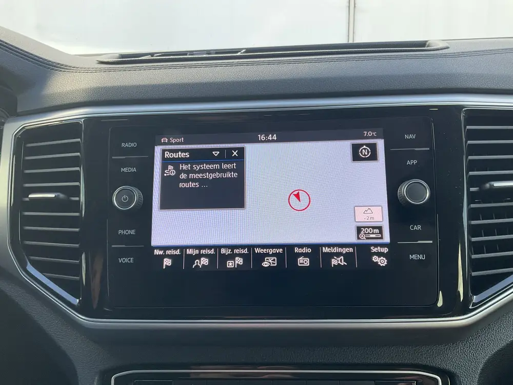 Volkswagen TERAMONT 7-Peroons 3.6 VR6 277pk 7-Pers Pano Memo uit 2019, foto 6