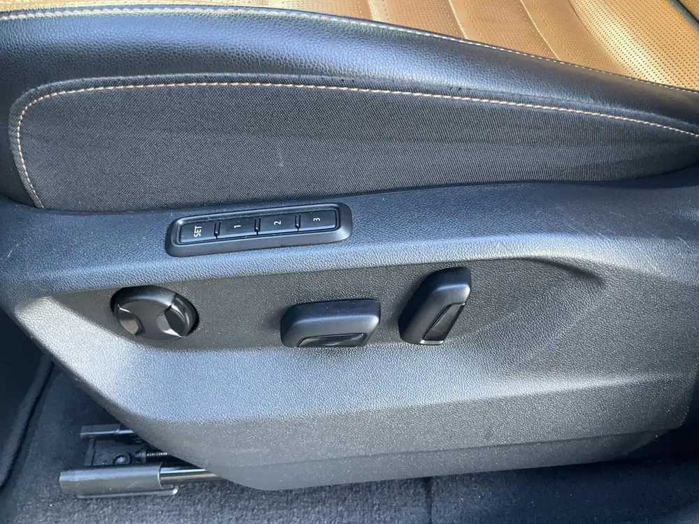 Volkswagen TERAMONT 7-Peroons 3.6 VR6 277pk 7-Pers Pano Memo uit 2019, foto 9