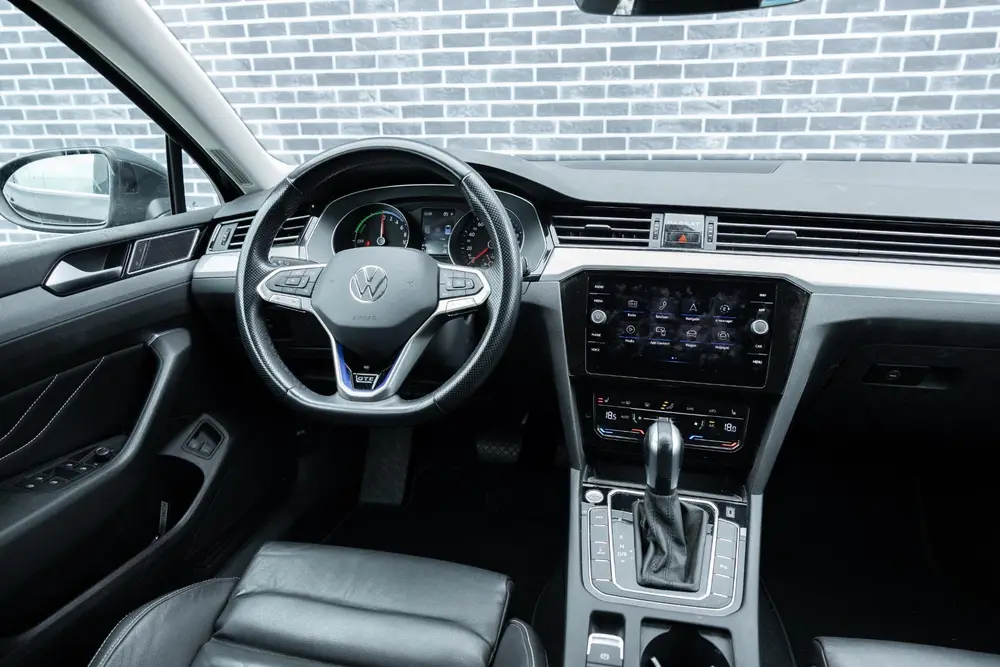 Volkswagen Passat Variant 1.4 TSI PHEV GTE Business | Trekha uit 2022, foto 8