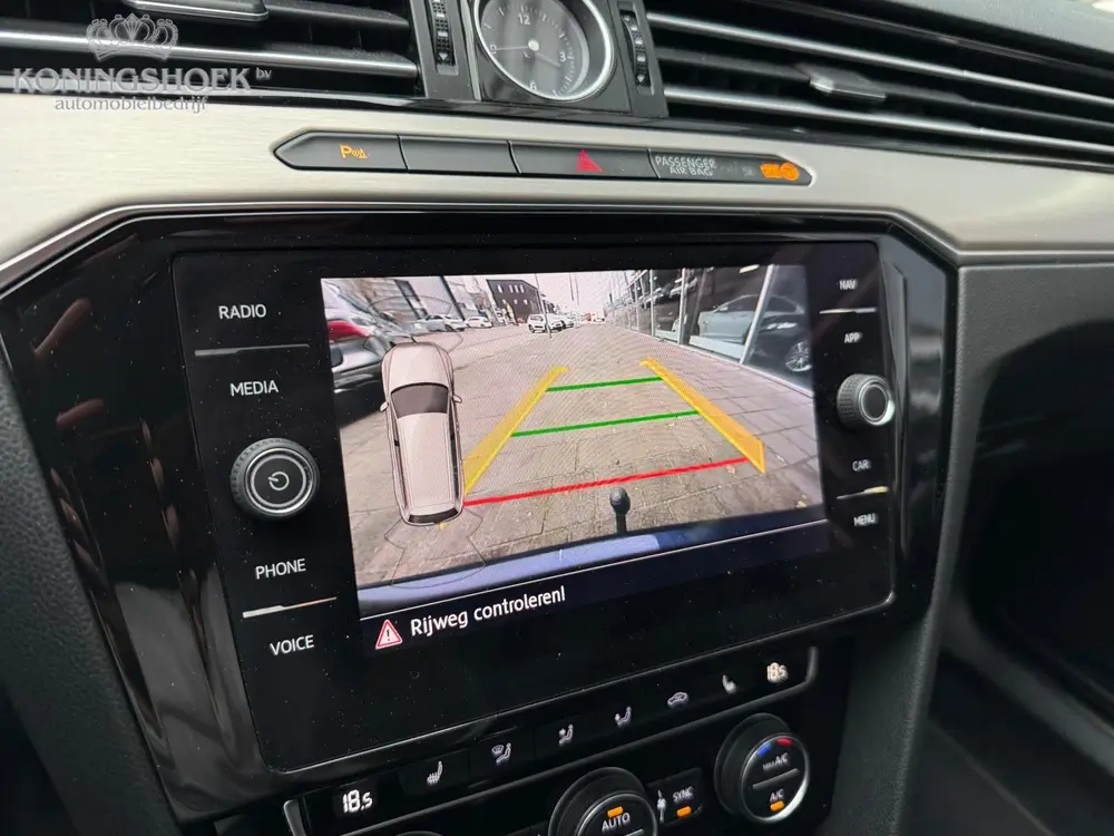 Volkswagen Passat Variant 1.5 TSI Highline Automaat uit 2019, foto 16
