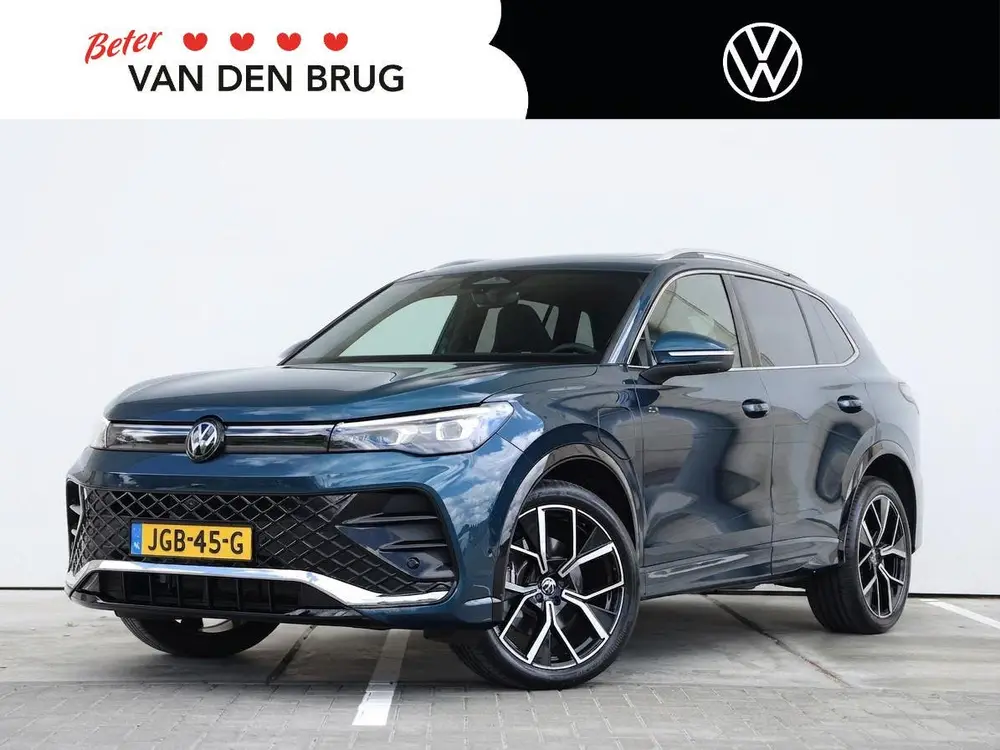 Volkswagen Tiguan 1.5 eHybrid R-Line Edition 272PK DSG | Led uit 2025