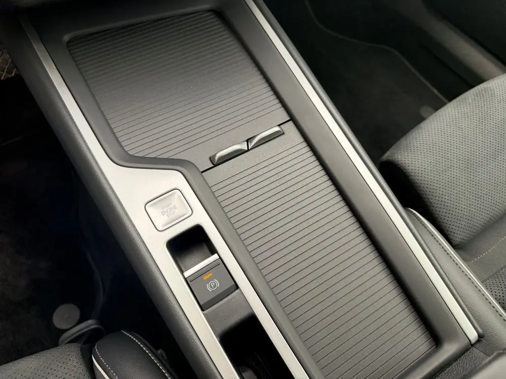 Volkswagen Passat Variant 1.5 eHybrid 204pk Elegance PHEV uit 2024, foto 14
