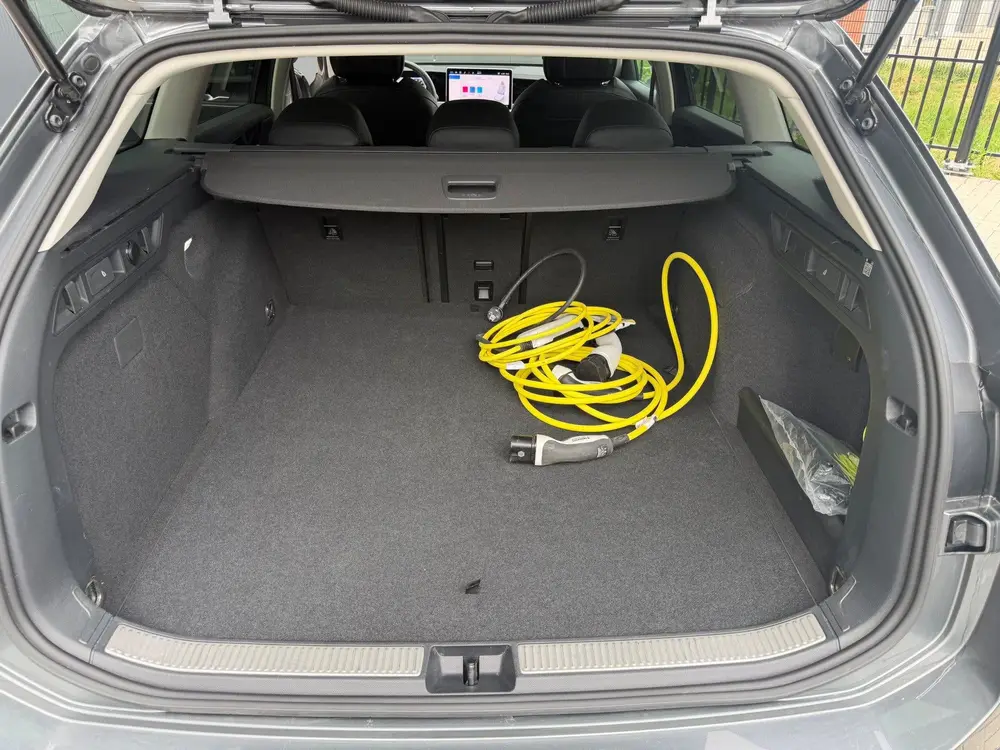 Volkswagen Passat Variant 1.5 eHybrid 204pk Elegance PHEV uit 2024, foto 16