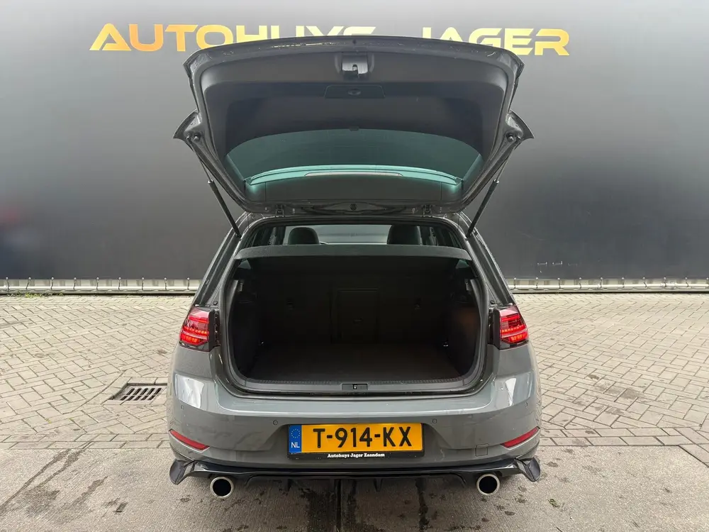 Volkswagen Golf 2.0 TSI GTI TCR Pano Camera Carplay Keyless uit 2019, foto 16