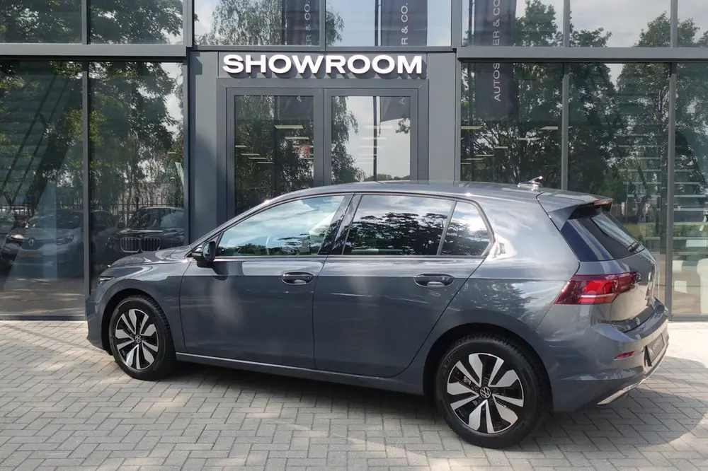 Volkswagen Golf 1.5 eTSI Goal edition CARPLAY ACC PDC NAVI C uit 2025, foto 2