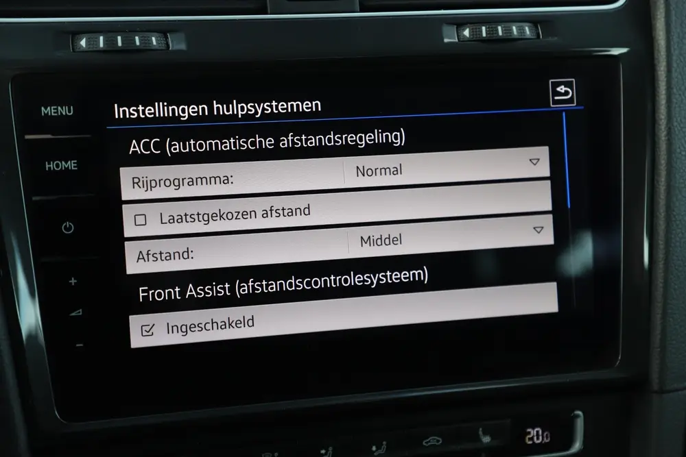 Volkswagen Golf Variant 1.0 TSI Comfortline Business Navigat uit 2020, foto 19