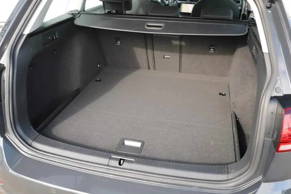 Volkswagen Golf Variant 1.0 TSI Comfortline Business Navigat uit 2020, foto 8