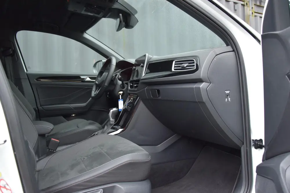 Volkswagen T-Roc 1.5 TSI R-Line Edition, 1e Eigenaar, Nieuws uit 2025, foto 19