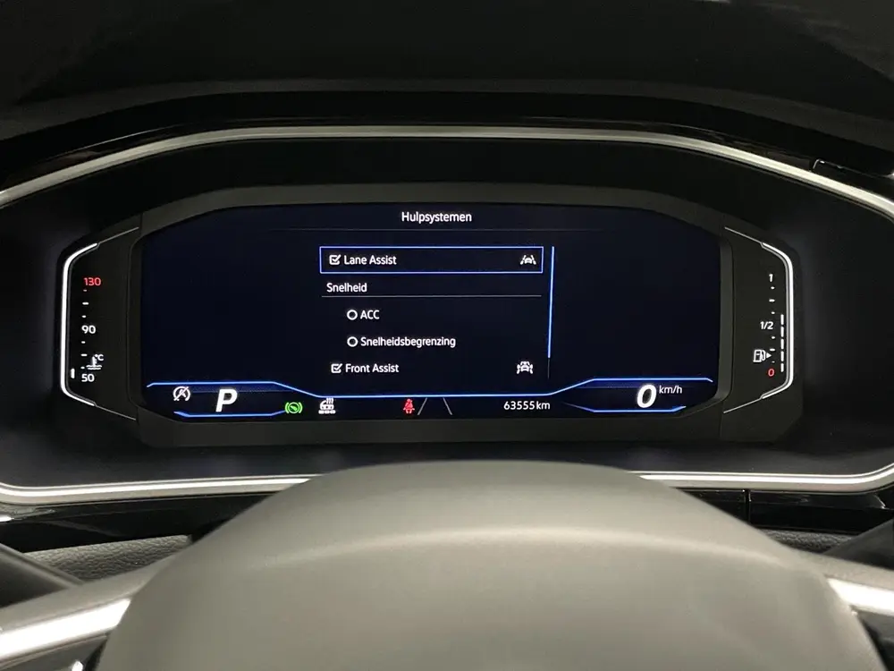 Volkswagen T-Roc 1.5 TSI R-Line/ Camera/ Massage/ IQ LED/ 18 uit 2023, foto 13