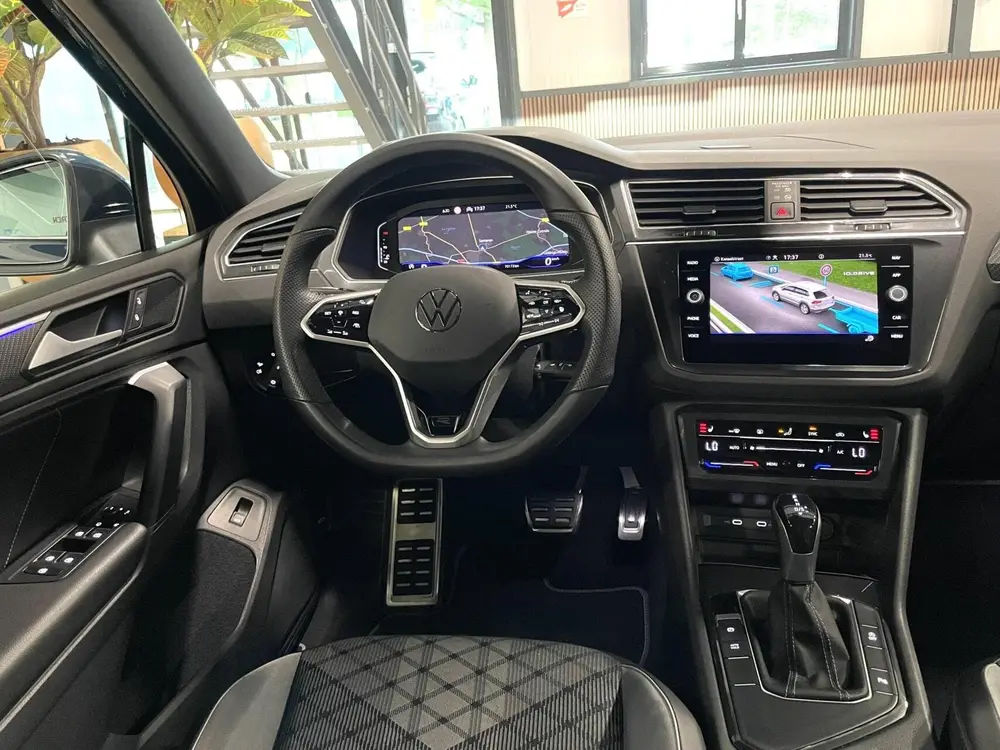 Volkswagen Tiguan 1.5 TSI R-Line/ Cam/ IQ LED/ CarPlay/ Trek uit 2022, foto 7