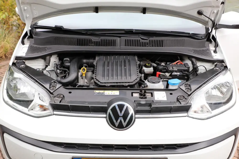 Volkswagen Up! 1.0 Move 65PK 5D 2021 Wit uit 2021, foto 14