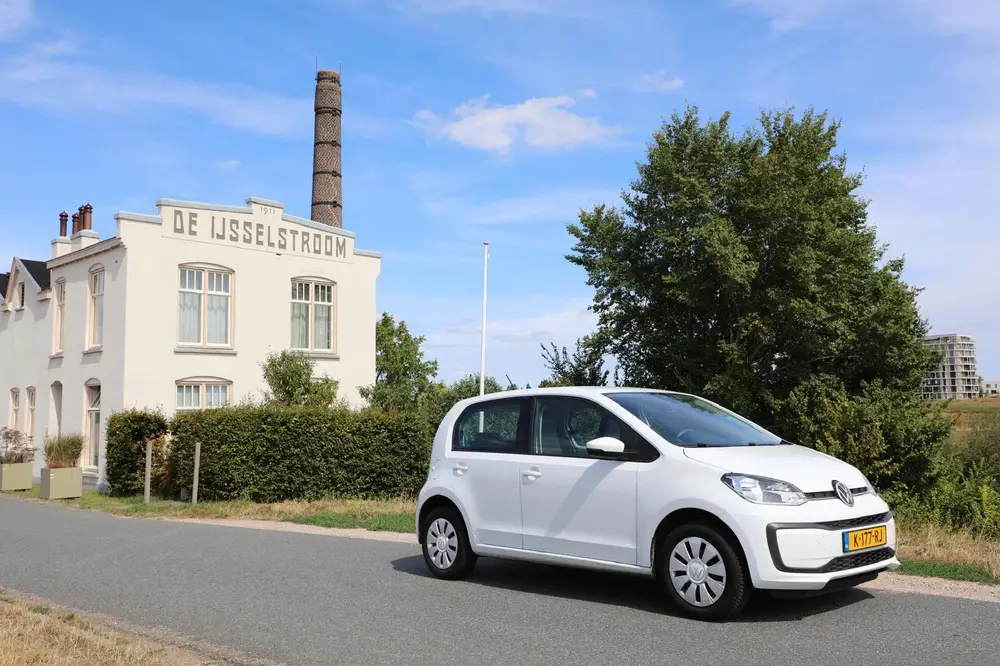 Volkswagen Up! 1.0 Move 65PK 5D 2021 Wit uit 2021, foto 3