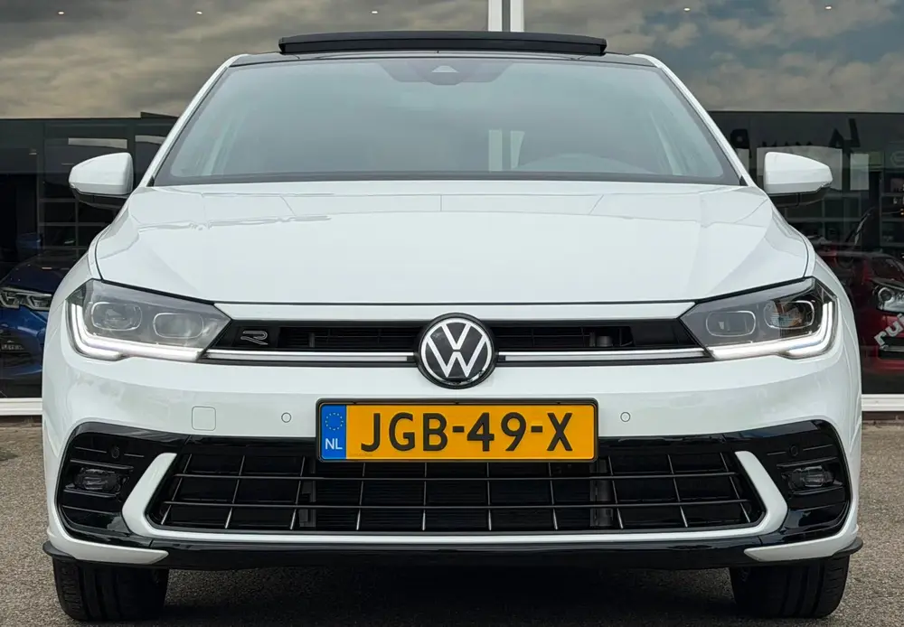 Volkswagen Polo 1.0 TSI R-Line Edition / PANO / IQ / NL AUTO uit 2025, foto 2