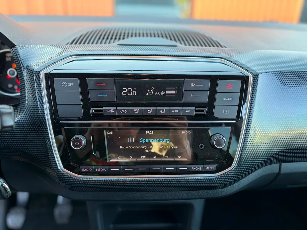 Volkswagen Up! 1.0 BMT move up! Cruis/PDC/Clima uit 2020, foto 18