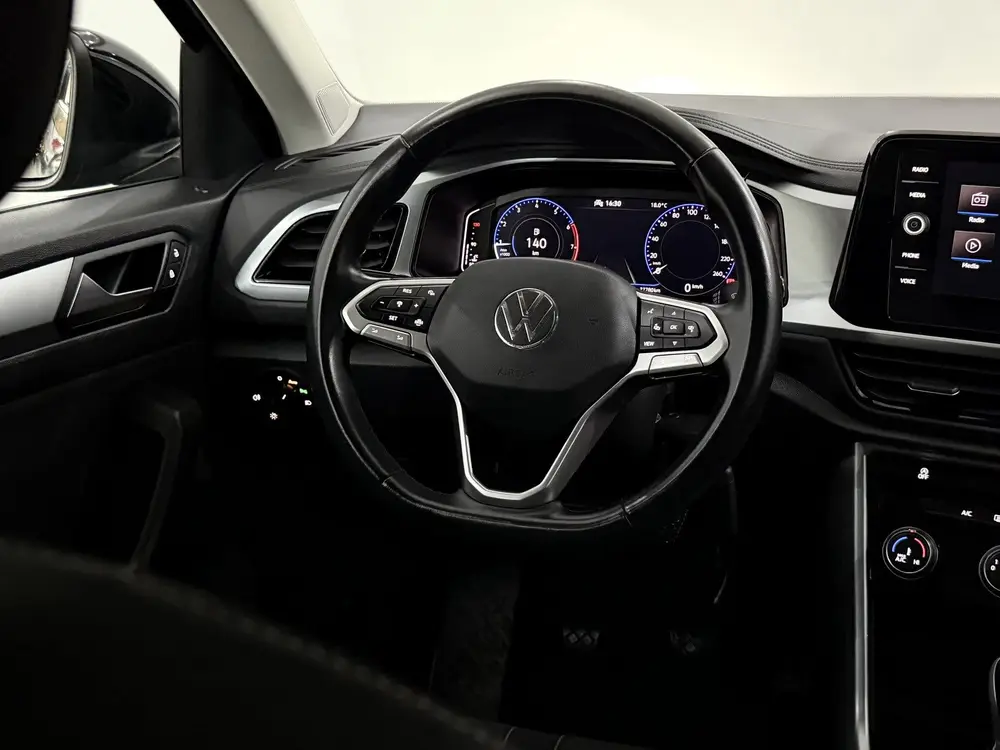 Volkswagen T-Roc 1.0 TSI Life Apple carplay, Parkeersensoren uit 2022, foto 13