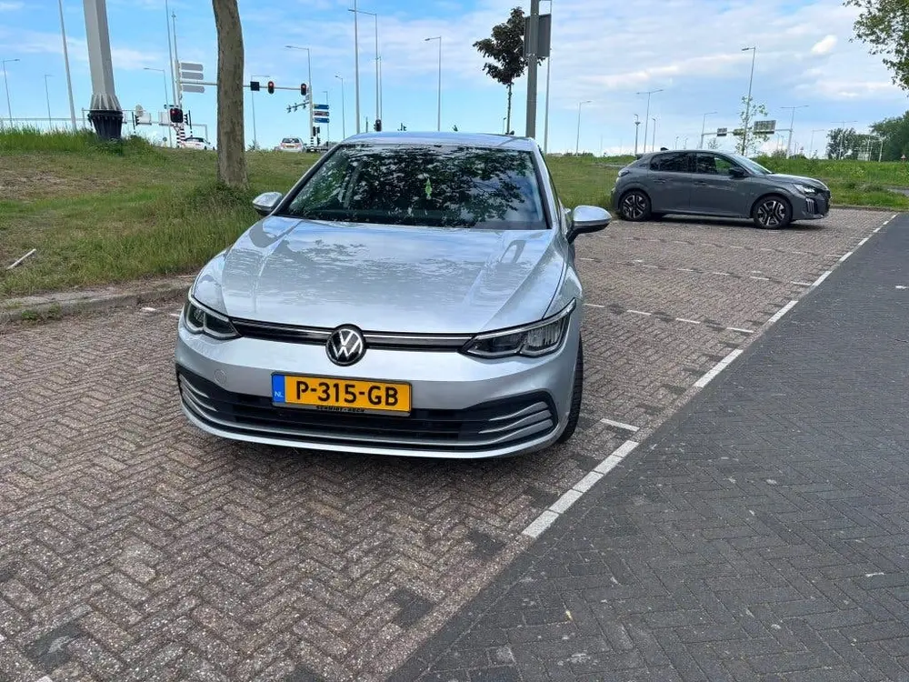 Volkswagen Golf 1.5 Etsi 150pk 7-DSG 2020 Grijs uit 2020, foto 6