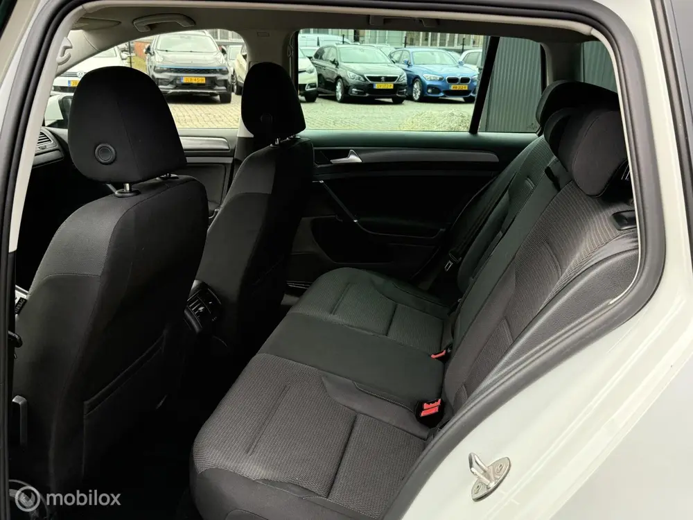 Volkswagen Golf 1.6 TDI Highline | ACC | CARPLAY | uit 2019, foto 18