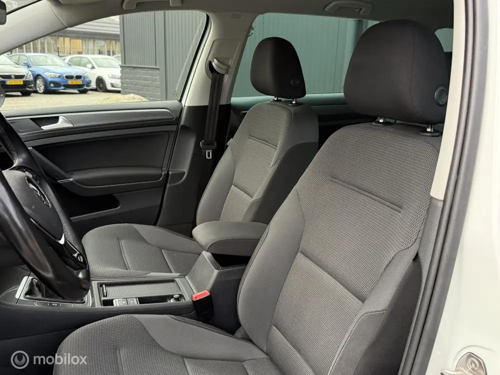 Volkswagen Golf 1.6 TDI Highline | ACC | CARPLAY | uit 2019, foto 4