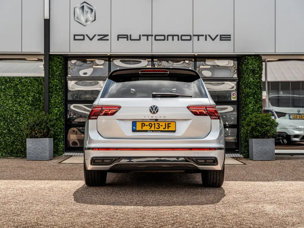 Volkswagen Tiguan 1.5 TSI 150PK DSG R-Line Business+ | Pano uit 2022, foto 11