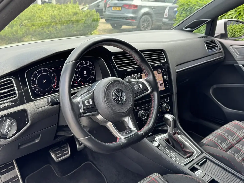 Volkswagen Golf 7,5 GTI Performance 2.0 TSI 245pk DSG / Aut. uit 2019, foto 6