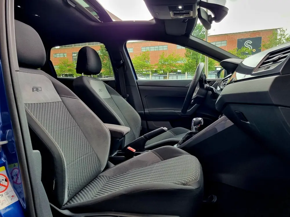 Volkswagen POLO 1.0 TSI R-Line Dsg Pano keyless Virt.dash uit 2019, foto 7