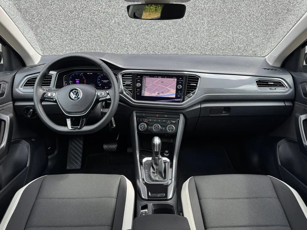 Volkswagen T-ROC 1.5 TSI | Pano | Carplay | ACC | Trekhaak | uit 2021, foto 10