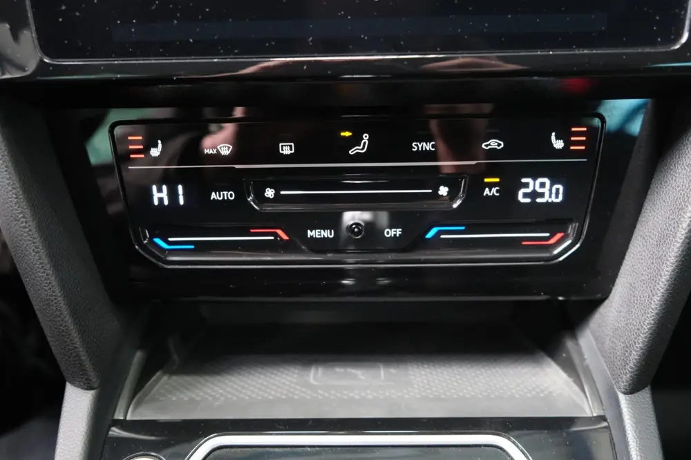 Volkswagen Passat Variant 1.4 TSI PHEV GTE Business - SOH 99 uit 2022, foto 18