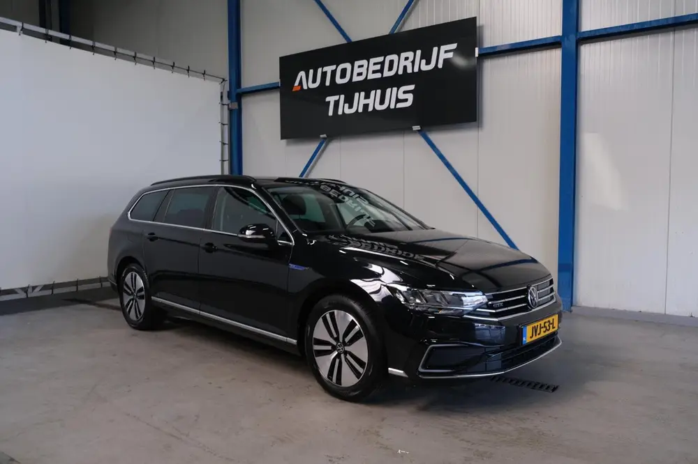 Volkswagen Passat Variant 1.4 TSI PHEV GTE Business - SOH 99 uit 2022, foto 2
