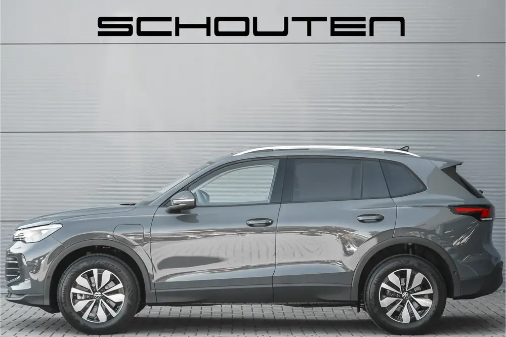 Volkswagen Tiguan 1.5 eHybrid 30 Year Ed Style Pano IQ Winte uit 2026, foto 10