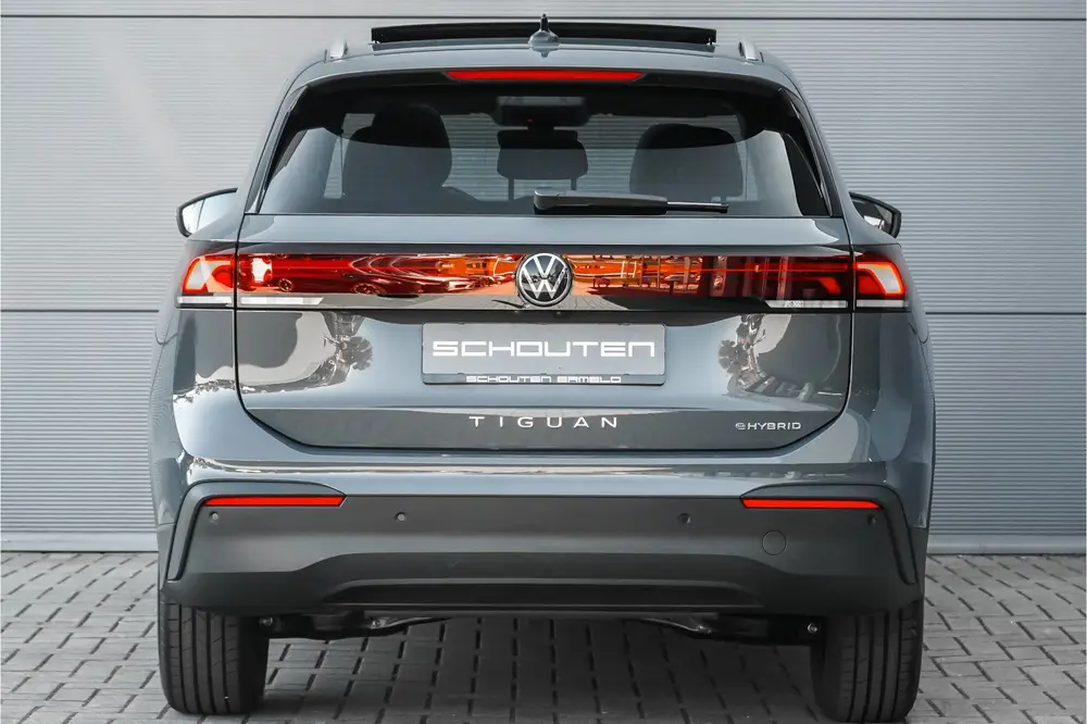 Volkswagen Tiguan 1.5 eHybrid 30 Year Ed Style Pano IQ Winte uit 2026, foto 12