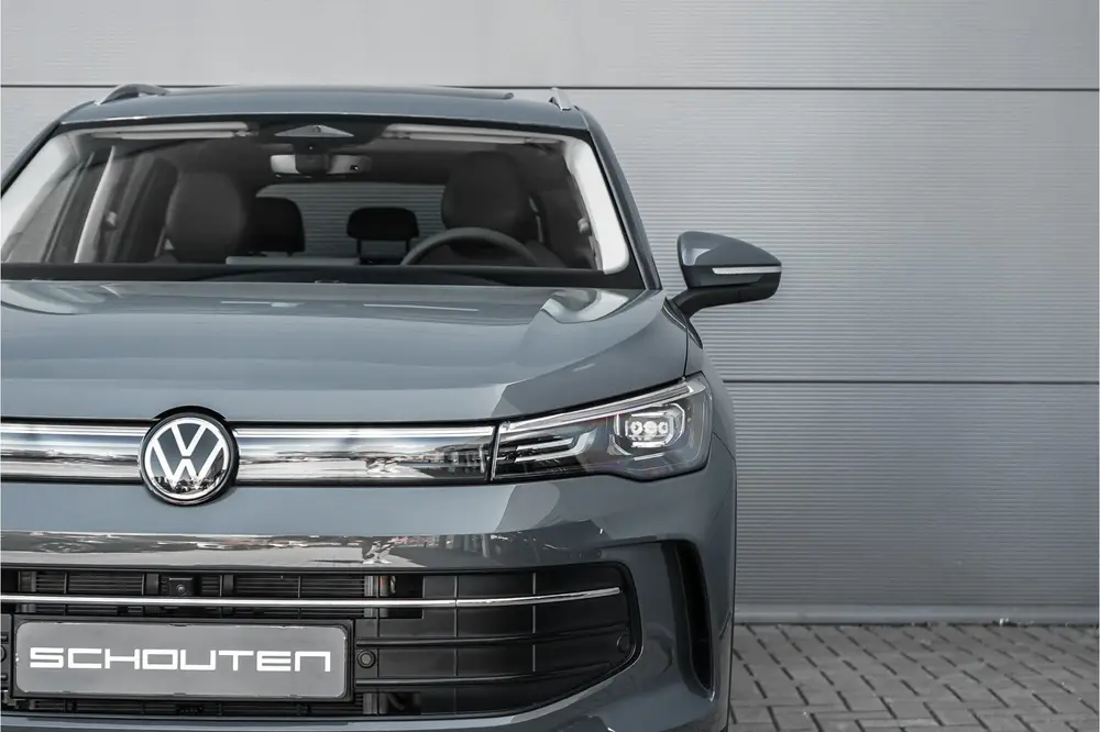 Volkswagen Tiguan 1.5 eHybrid 30 Year Ed Style Pano IQ Winte uit 2026, foto 15