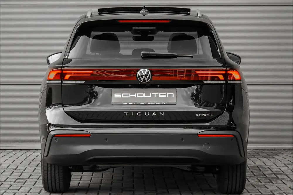 Volkswagen Tiguan 1.5 eHybrid 30 Year Ed Style Pano IQ Winte uit 2026, foto 12
