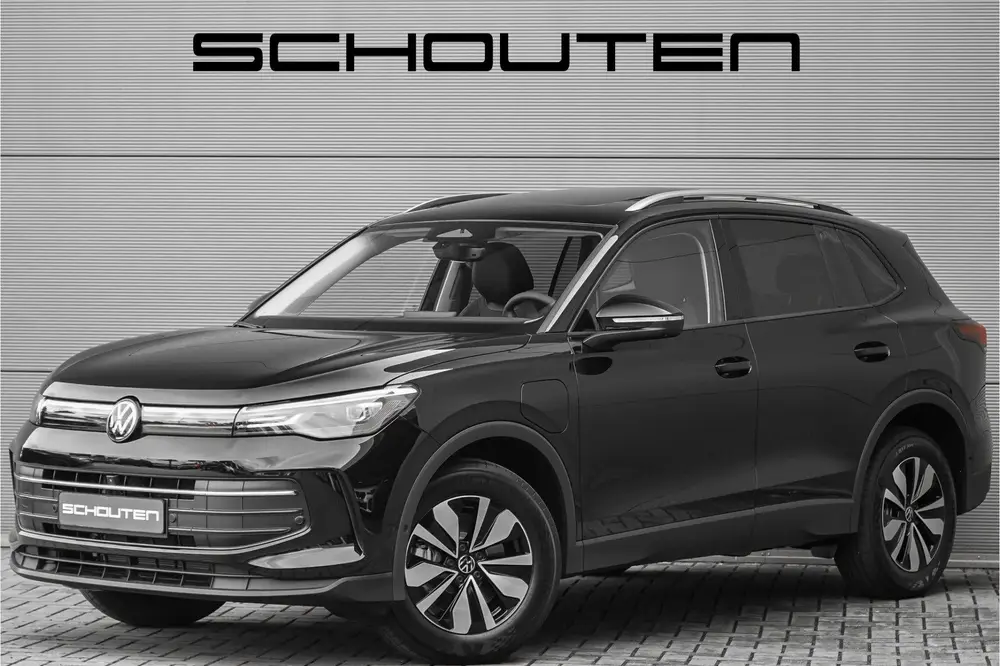 Volkswagen Tiguan 1.5 eHybrid 30 Year Ed Style IQ Pano Winte uit 2026
