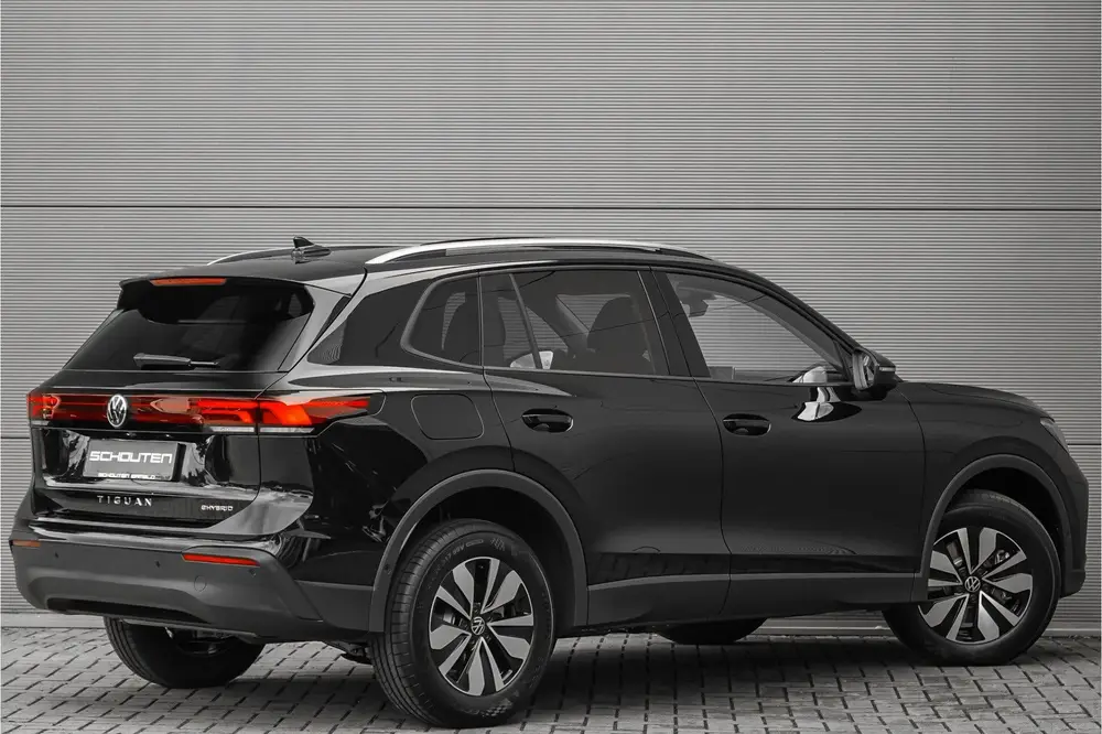 Volkswagen Tiguan 1.5 eHybrid 30 Year Ed Style IQ Pano Winte uit 2026, foto 13