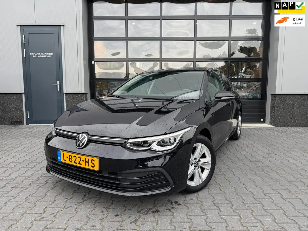 Volkswagen Golf 1.0 eTSI Business VOL optie's automaat uit 2021