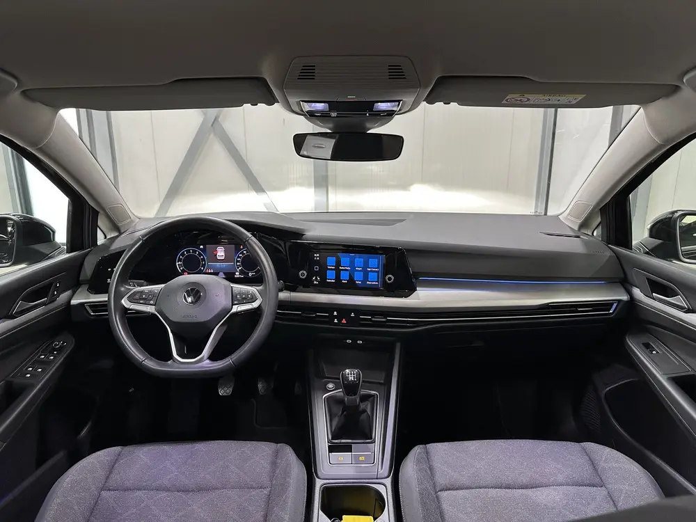 Volkswagen Golf 1.0 TSI Life Trekhaak | Winterpakket | ACC | uit 2022, foto 2