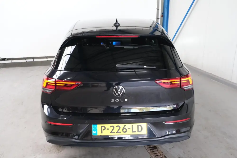 Volkswagen Golf 1.0 eTSI Life Automaat - N.A.P. Airco, Cruis uit 2022, foto 6