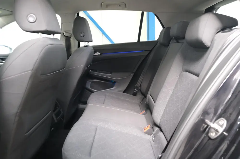 Volkswagen Golf 1.0 eTSI Life Automaat - N.A.P. Airco, Cruis uit 2022, foto 9