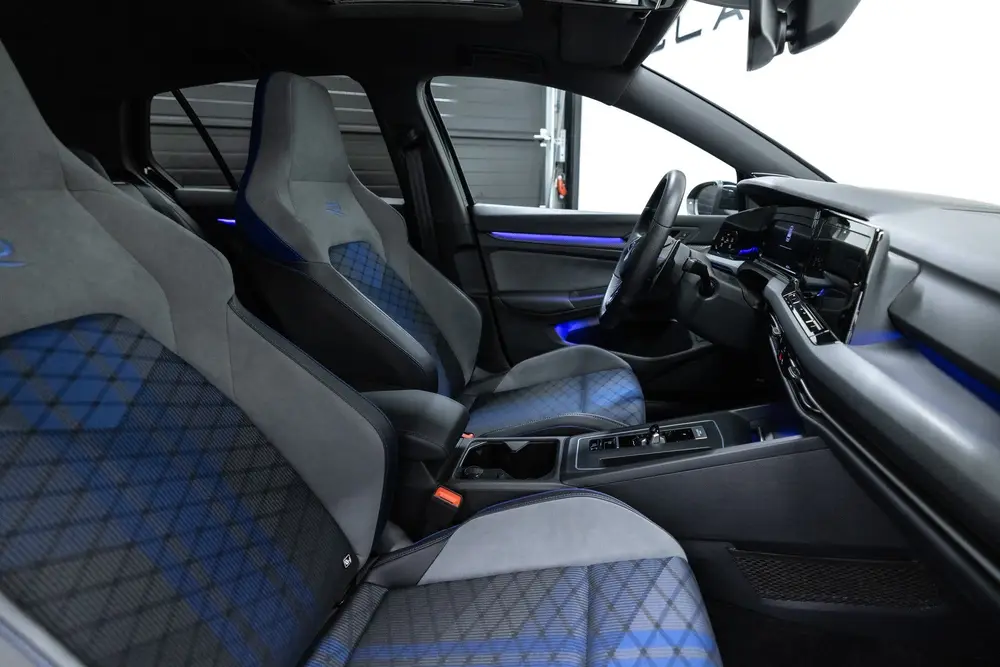 Volkswagen Golf 2.0 TSI 4Motion R Akrapovic, Head up Display uit 2022, foto 2