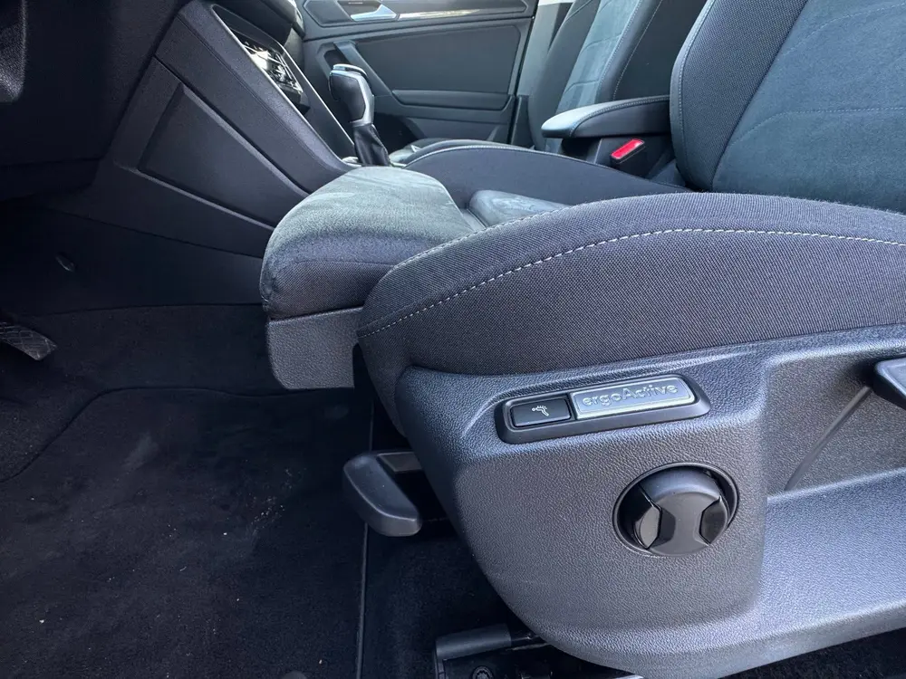 Volkswagen Tiguan 1.4 TSI eHybrid Elegance SOH 91,8% / IQ LI uit 2022, foto 17