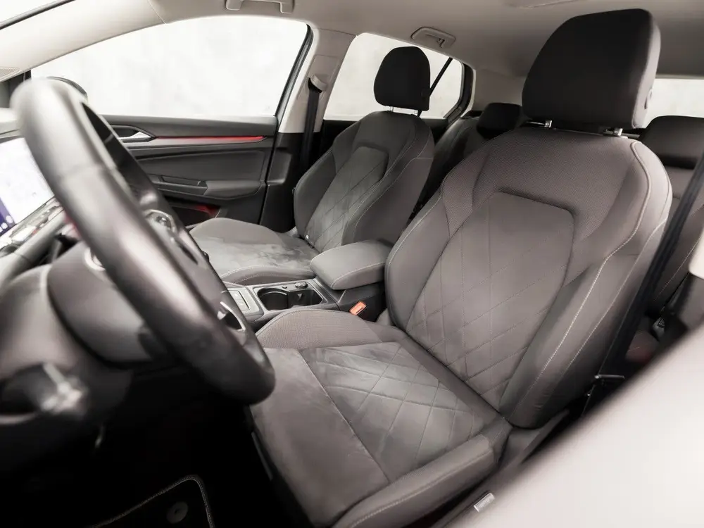 Volkswagen Golf 1.5 TSI Sport (4 CILINDER, APPLE CARPLAY, ME uit 2020, foto 13